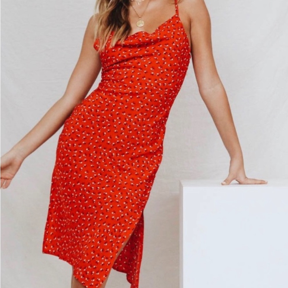 Polly Red Floral Fitted Dress | Size 2